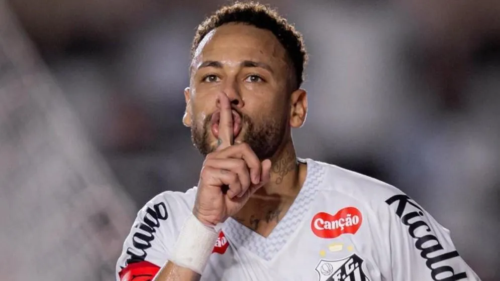 নেইমারের জোড়া গোলে সান্তোসের স্বস্তির জয়